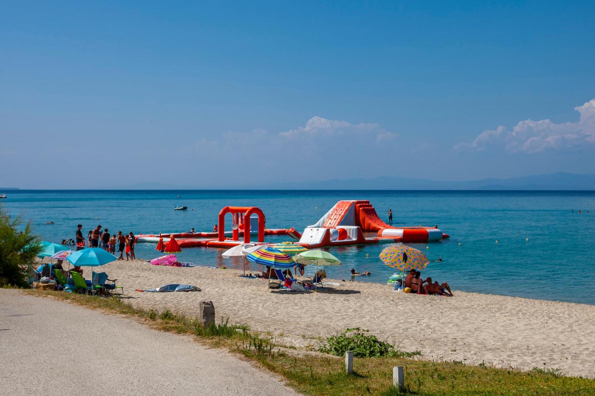 Aleksia Seaside Deluxe Apartment Пефкохори Экстерьер фото