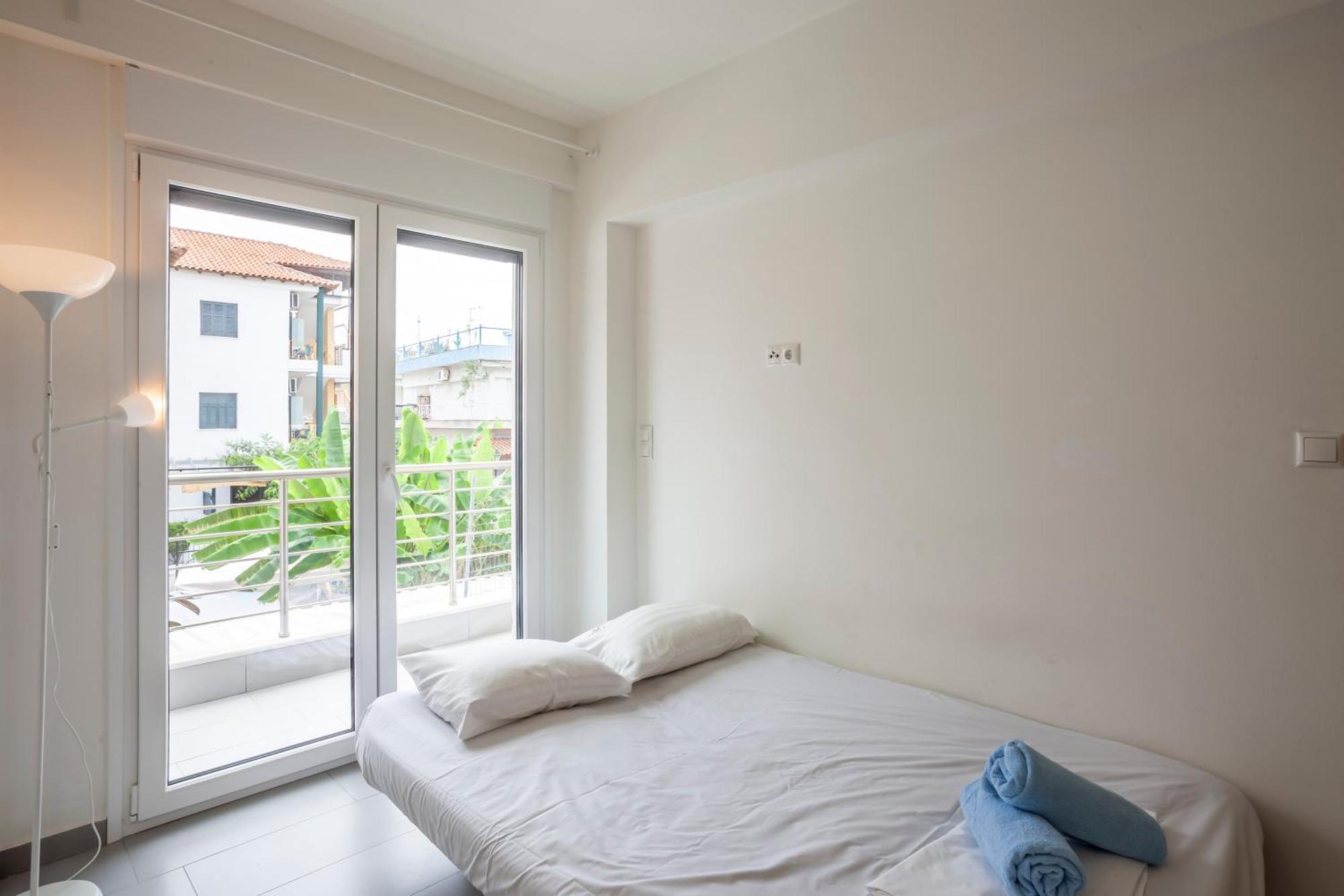 Aleksia Seaside Deluxe Apartment Пефкохори Экстерьер фото